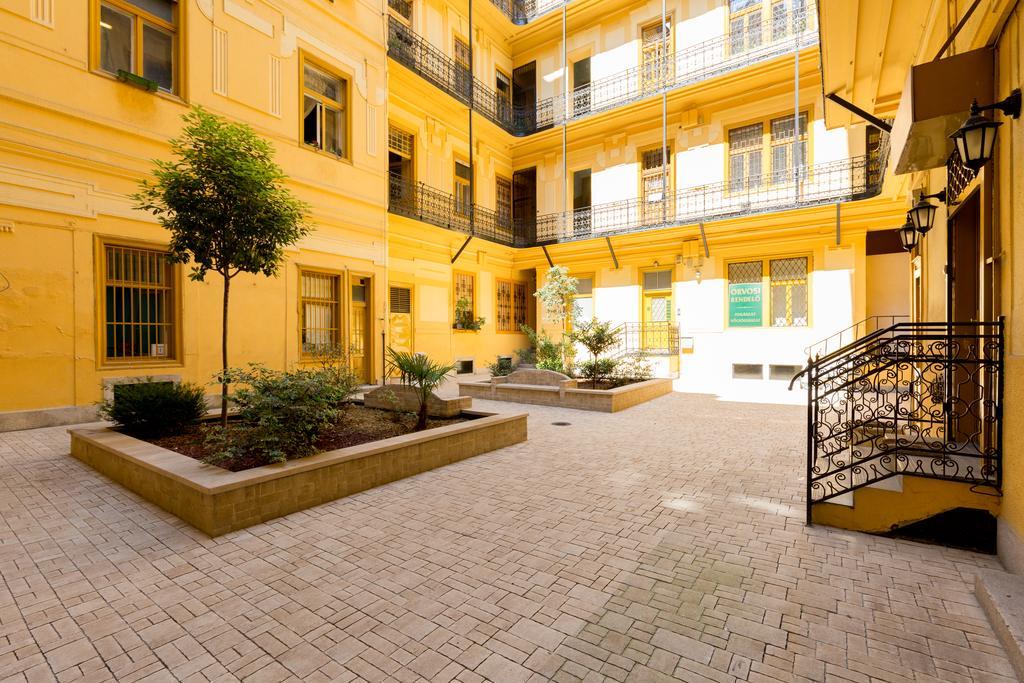 Lisianthus Apartments Budapest Esterno foto