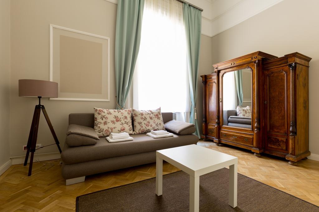 Lisianthus Apartments Budapest Esterno foto